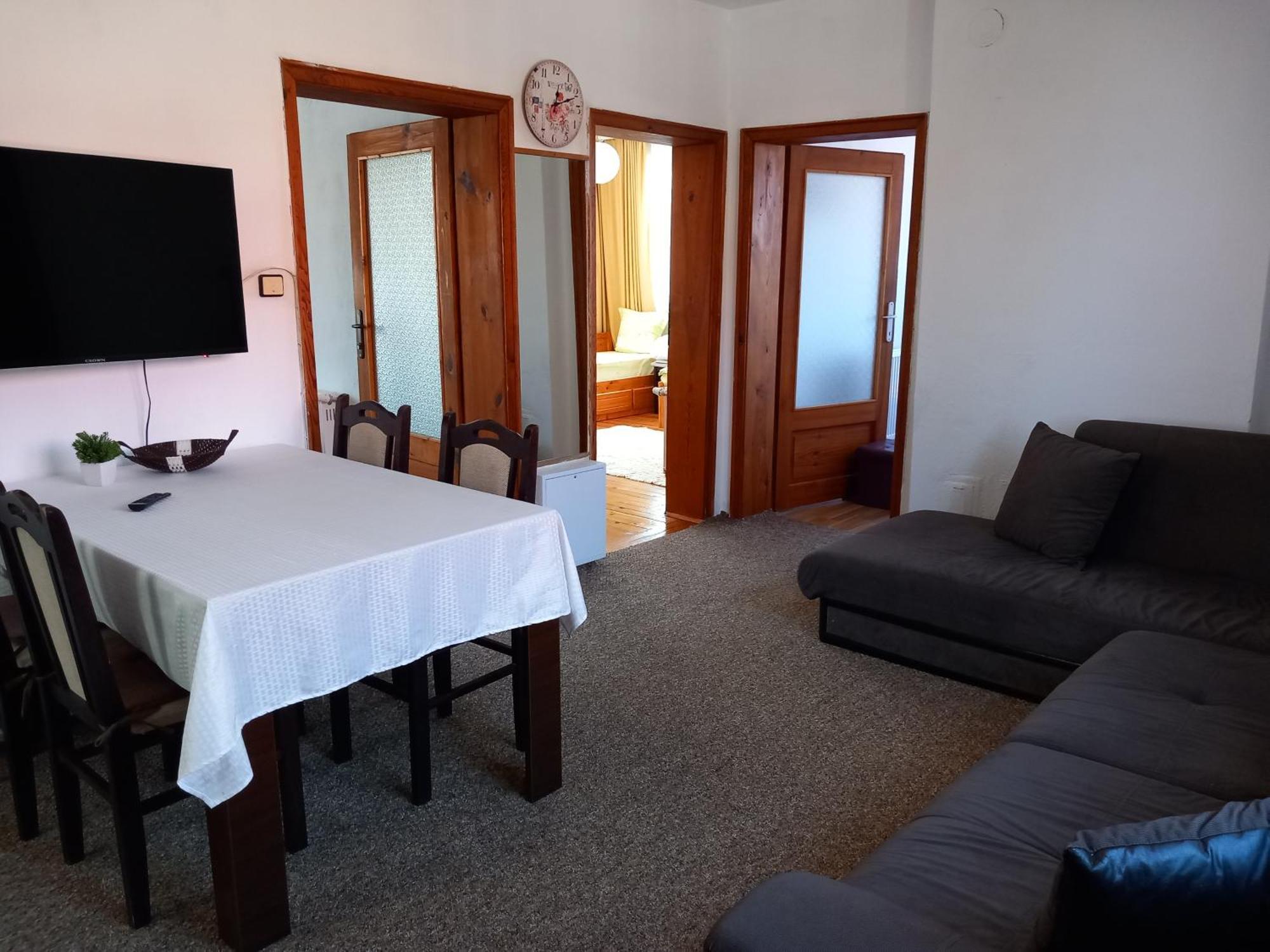 Vibo Guesthouse Saparewa Banja Zimmer foto
