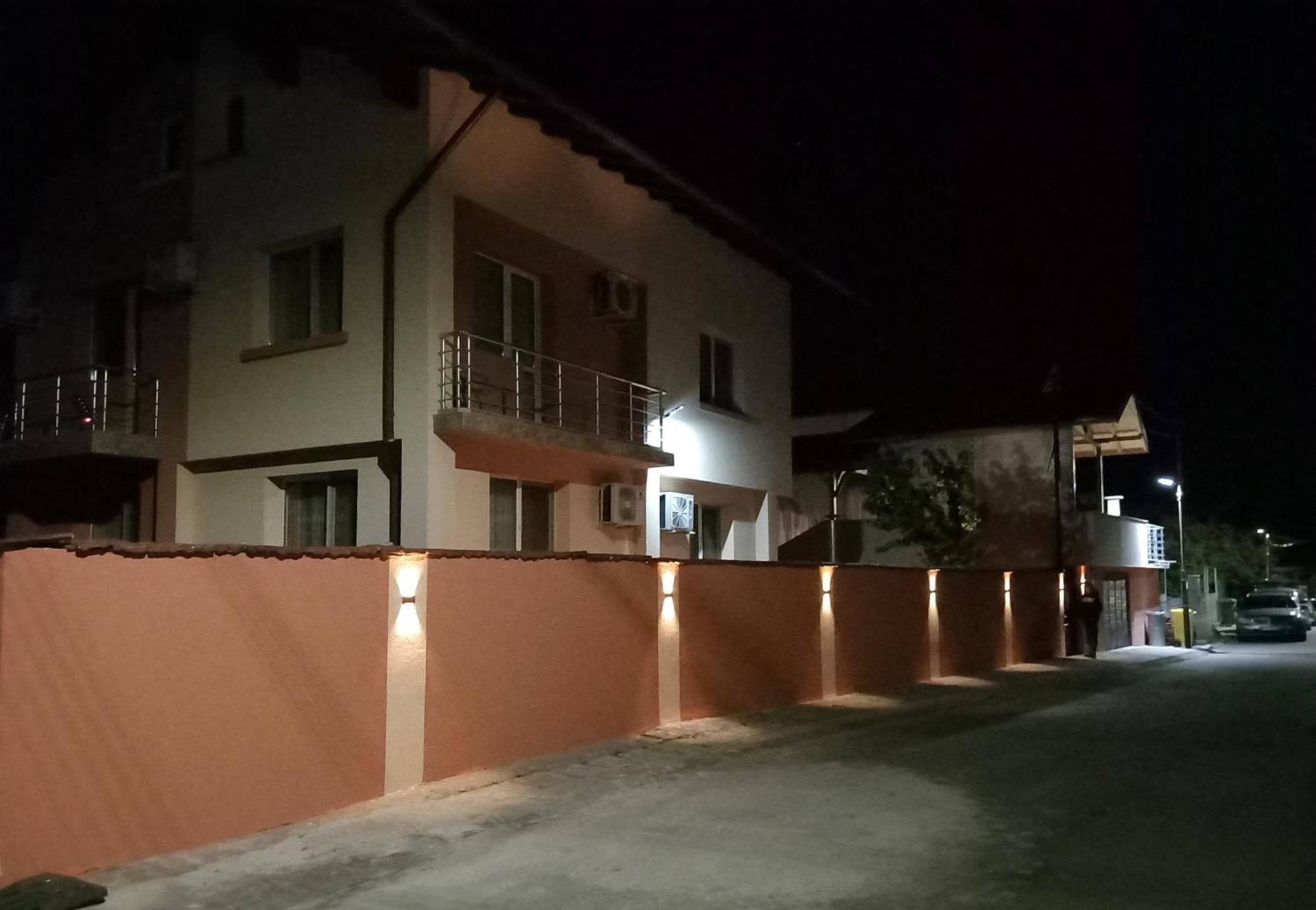 Vibo Guesthouse Saparewa Banja Exterior foto